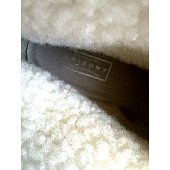 Arizona Jeans Co. Suede Beige Winter Com Boots 3 3/4" Heel Fashion Truffle - Picture 6 of 11